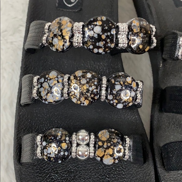 Grandco Woman’s Sandals - Selling As Pair - Size 6 - Picture 5 of 12